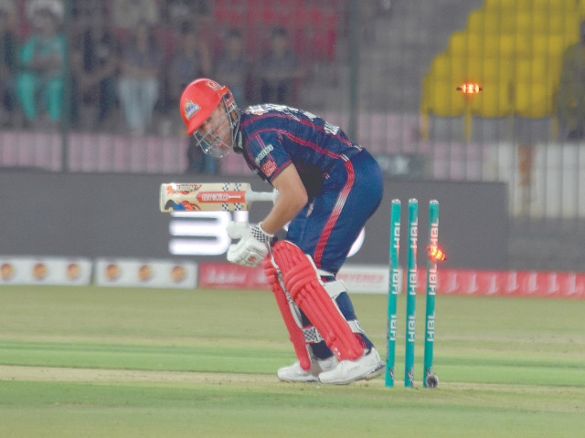 United beat Kings by 7 wickets in HBL PSL match