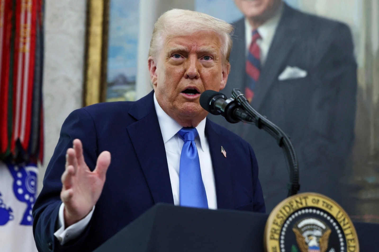 Trump says Pakistani officials visiting US next week for trade talks