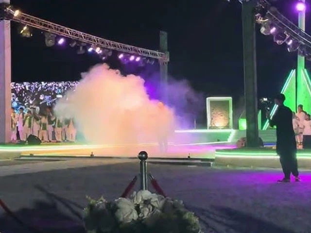 Event pays tribute to national heroes