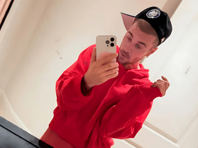 Justin Bieber's social media posts continue to raise concerns among fans