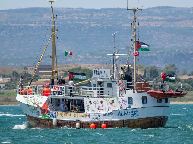 New Gaza-bound aid boat leaves Italy