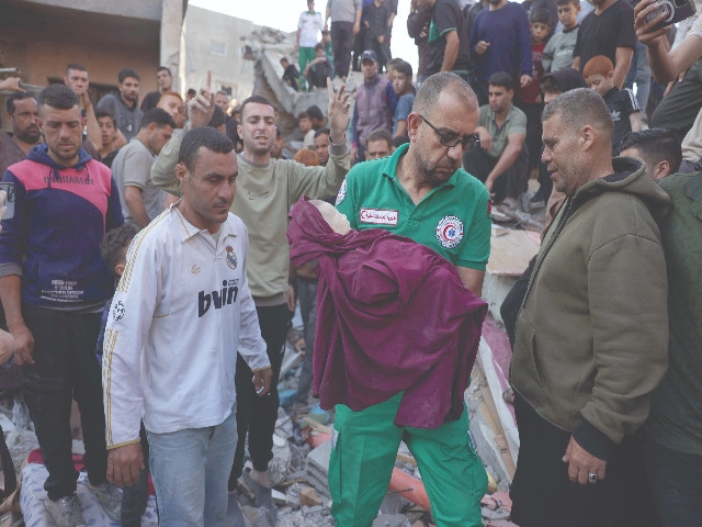 Aid trucks looted in Gaza