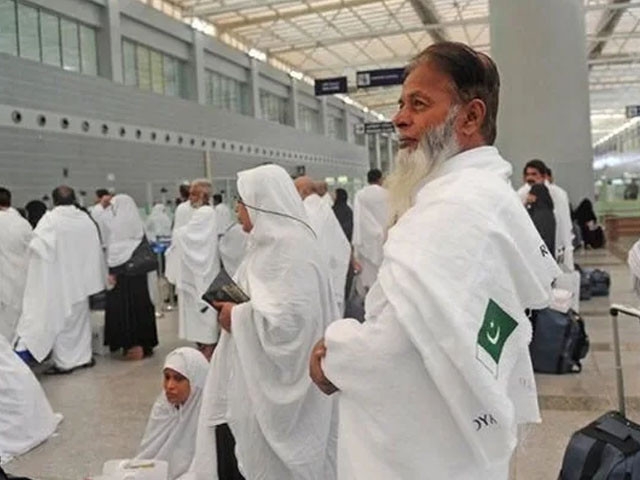 Pakistan resumes Hajj flights after Pakistan-India ceasefire