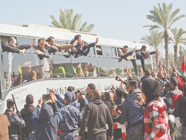 Hamas, Israel complete sixth hostage-prisoner swap