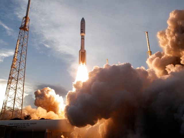 Amazon successfully launches first Kuiper satellites, challenges SpaceX's Starlink