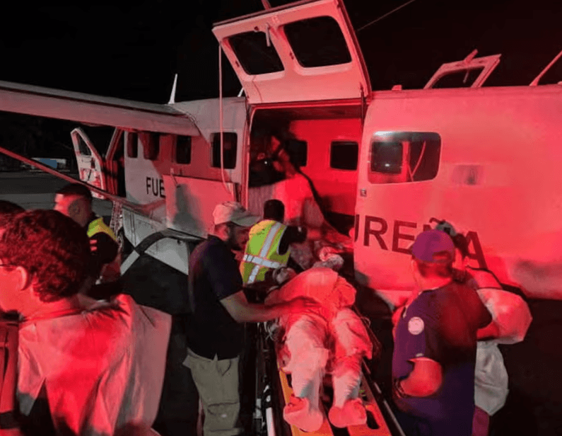 12 dead, five survive as plane crashes near Roatan Island, Honduras
