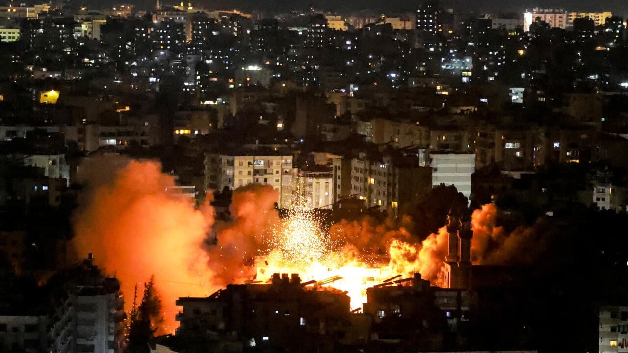 Israel strikessouth Beirut