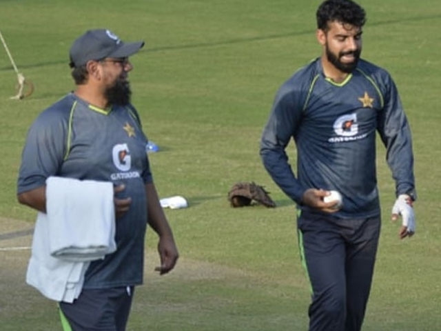 Shadab breaks silence on team selection criticism linked to Saqlain Mushtaq