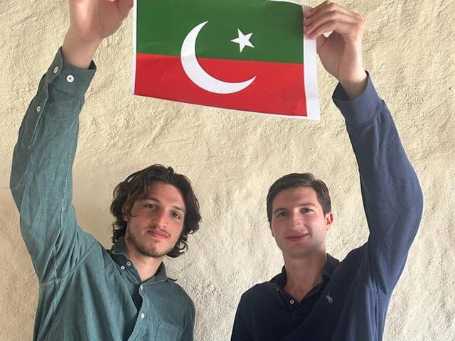 Imran's sons await visa approval, says Aleema Khan