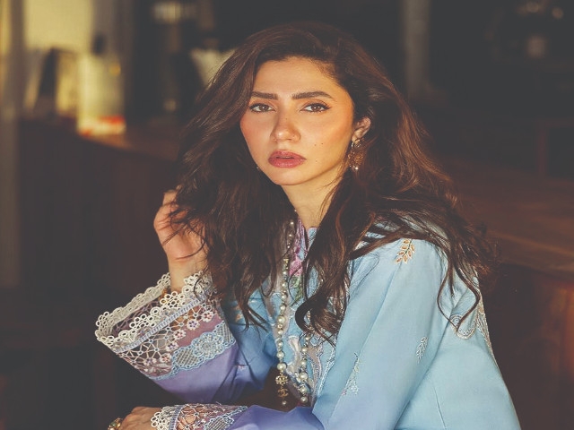 Mahira Khan pens heartfelt wish for father