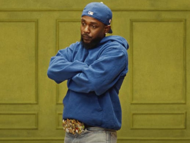 Kendrick Lamar's workout video goes viral as fans critique his pull-ups and form