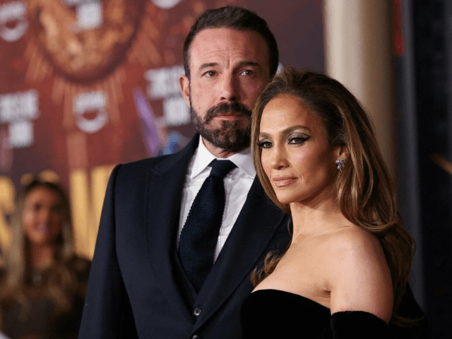 Jennifer Lopez and Ben Affleck remove $60 million Beverly Hills mansion from market