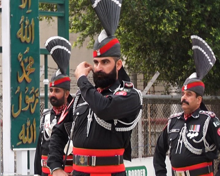 Victory celebrated at Wagah Border: Citizens shower flowers on Rangers as India skips ceremony