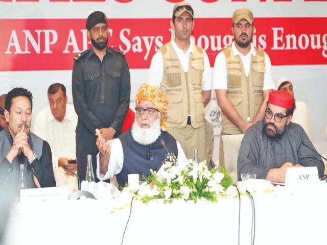 PML-N, PPP refuse to sign APC declaration