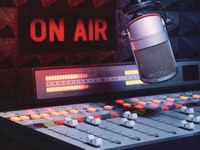 Pakistan bans Indian songs on FM Radio amid ongoing tensions