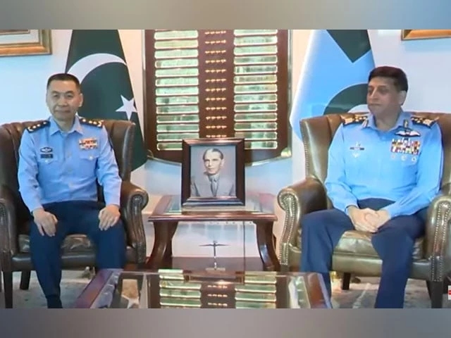 Chinese air force chief lauds PAF's performance in conflict with India