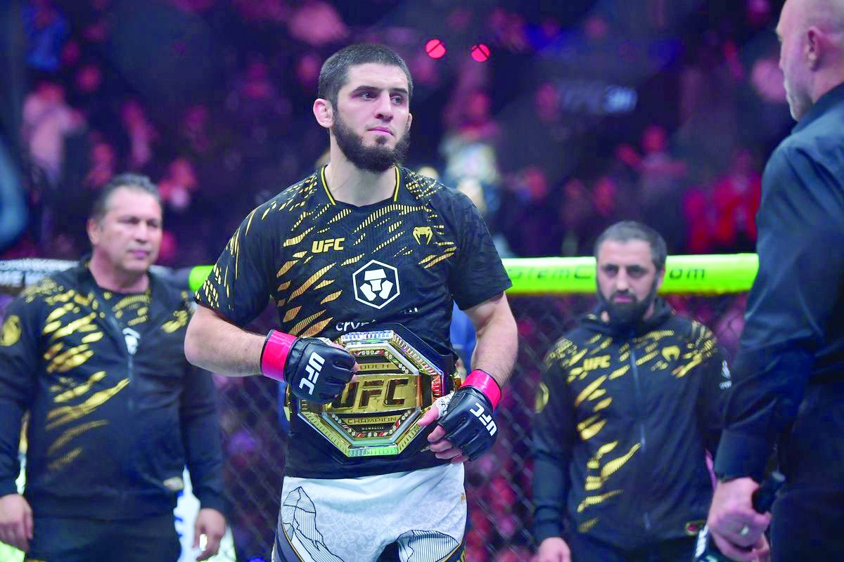 Makhachev to face Della Maddalena
