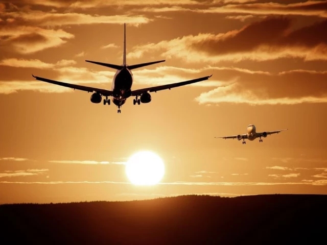 Russian aircraft goes missing with nearly 50 abroad