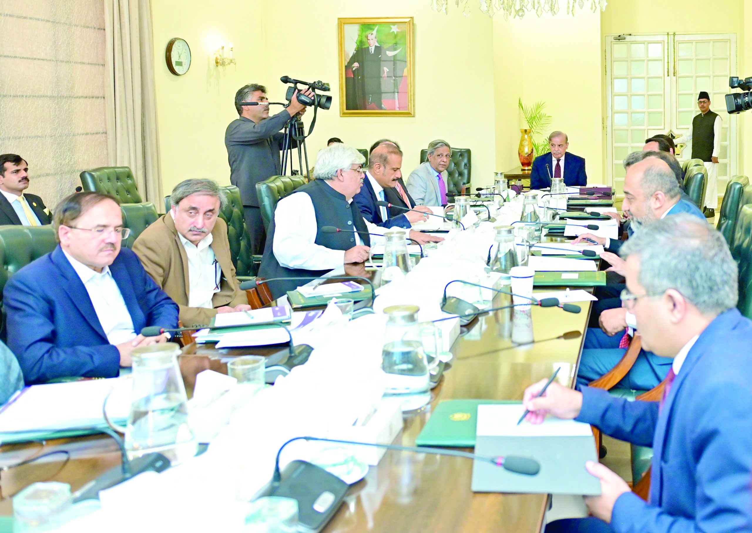 PM wants implementation of FBR reforms
