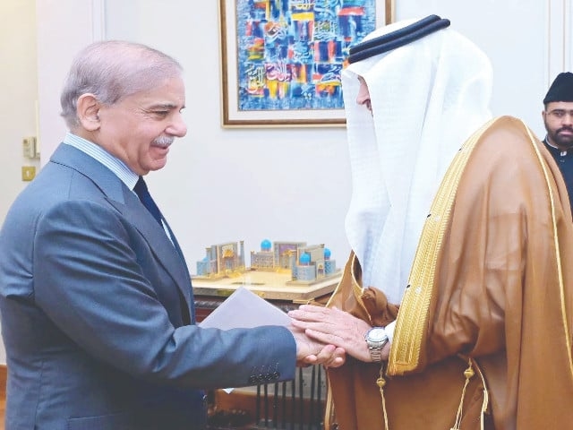 PM lauds KSA's role in truce with India
