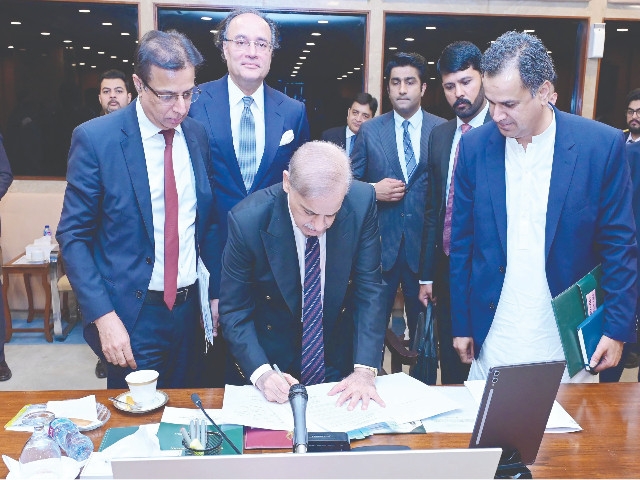PM intervenes to raise pay, pensions
