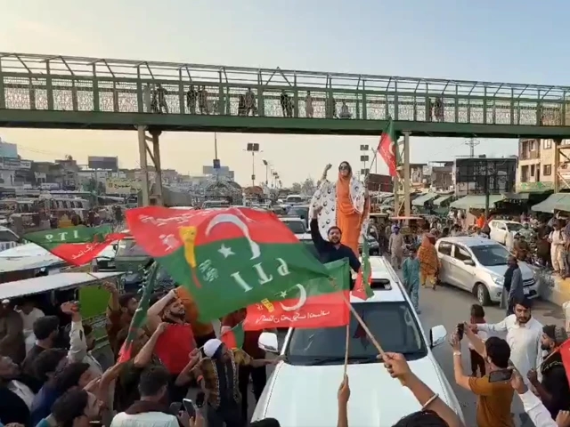 PTI faces internal rift over August 5 protest plans