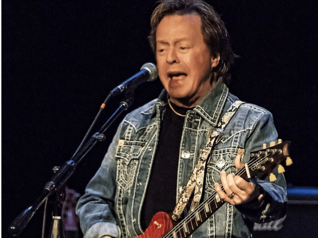 Rick Derringer, 'Hang on Sloopy' singer and 'Real American' writer, dies at 77