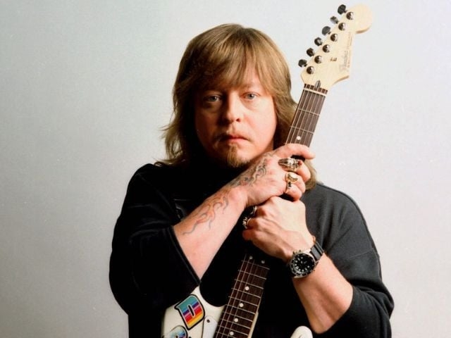 Rick Derringer dies at 77 after decades of shaping rock, pop, and wrestling music