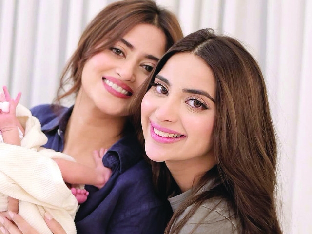 Saboor Ali's daughter has Sajal Ali's eyes