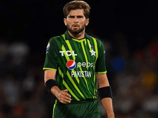 Pak players fined for misconduct