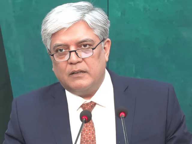 Pakistan condemns Trump's plans to 'takeover Gaza' reaffirms stance on Palestine