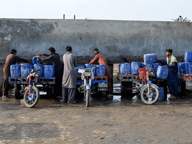 Trump's aid cut threatens water scheme in sweltering Jacobabad