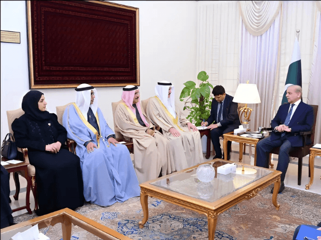 Prime minister invites Bahraini investors to boost trade with Pakistan