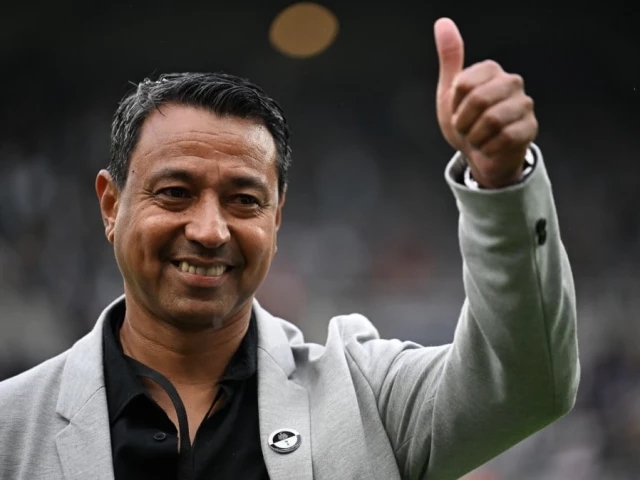 'Nobby' Solano appointed Pak coach