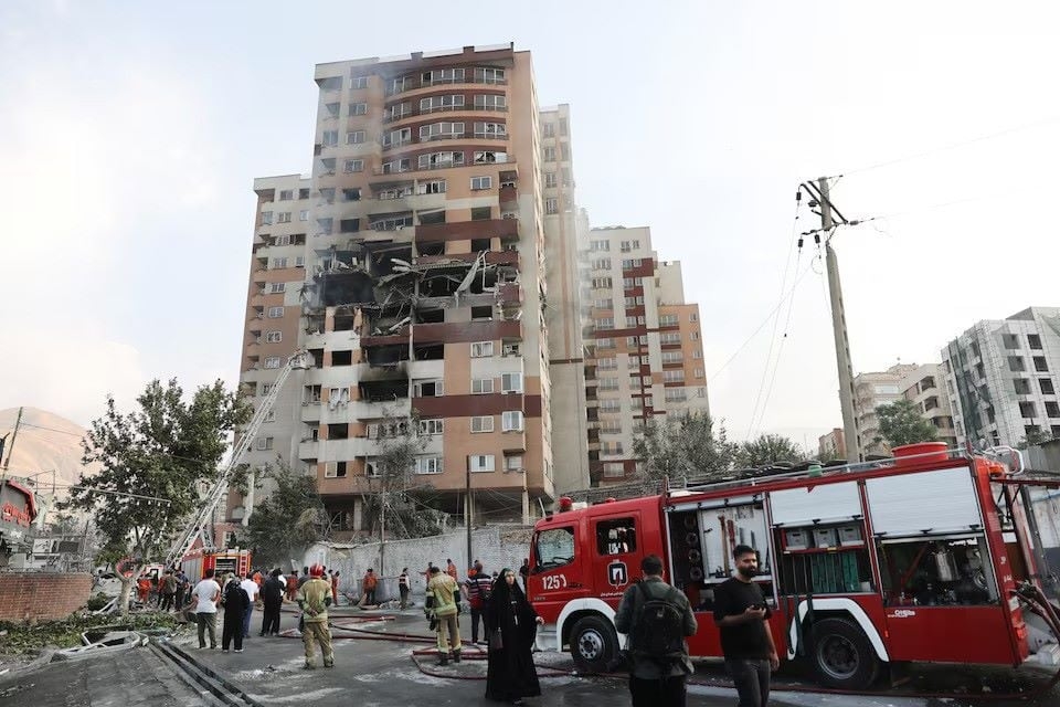 Tehran airstrikes kill 78, injure hundreds, Iranian media reports