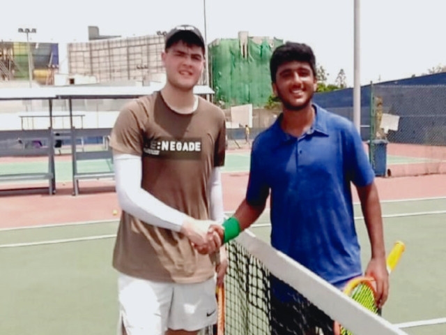 Mahateer, Raahim, Kashan reach semis