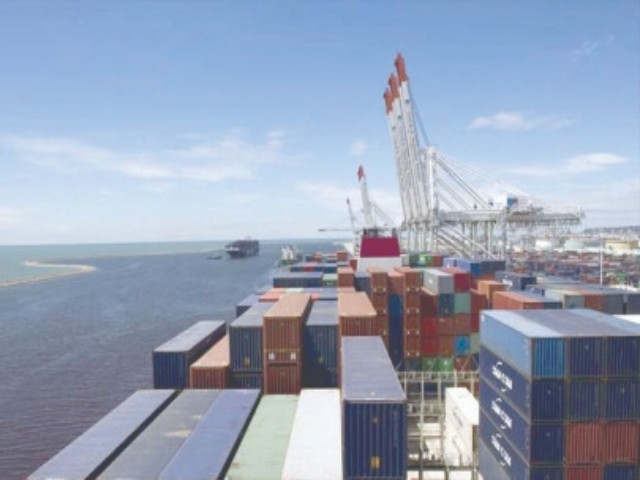 Pakistan must not miss trade wave