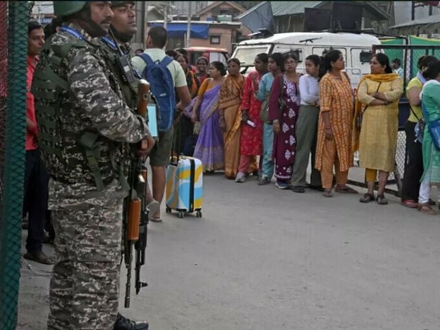 Hindu pilgrimage begins in Pahalgam