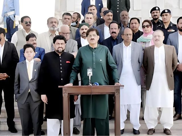 Governor and CM Sindh pay tribute at Quaid's Mausoleum on Pakistan Day
