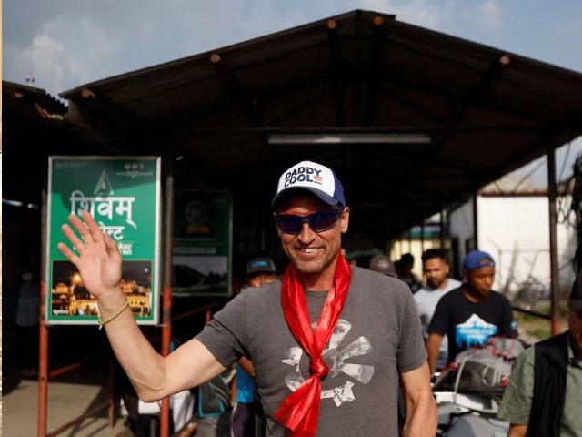Kenton Cool achieves 19th Everest summit, breaking his own record