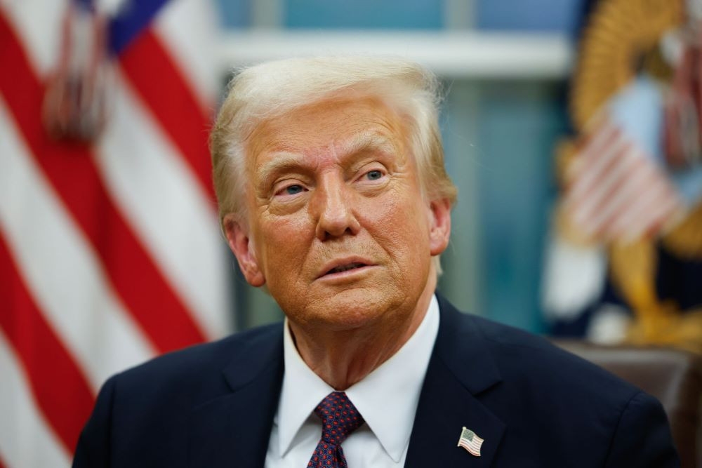 Trump faces backlash from MAGA allies over reported jet gift from Qatar