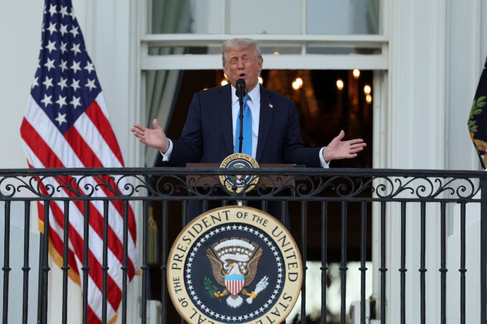 Trump restores travel ban on 12 countries