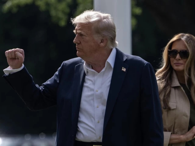 Trump slaps 30% tariff on Mexico, EU