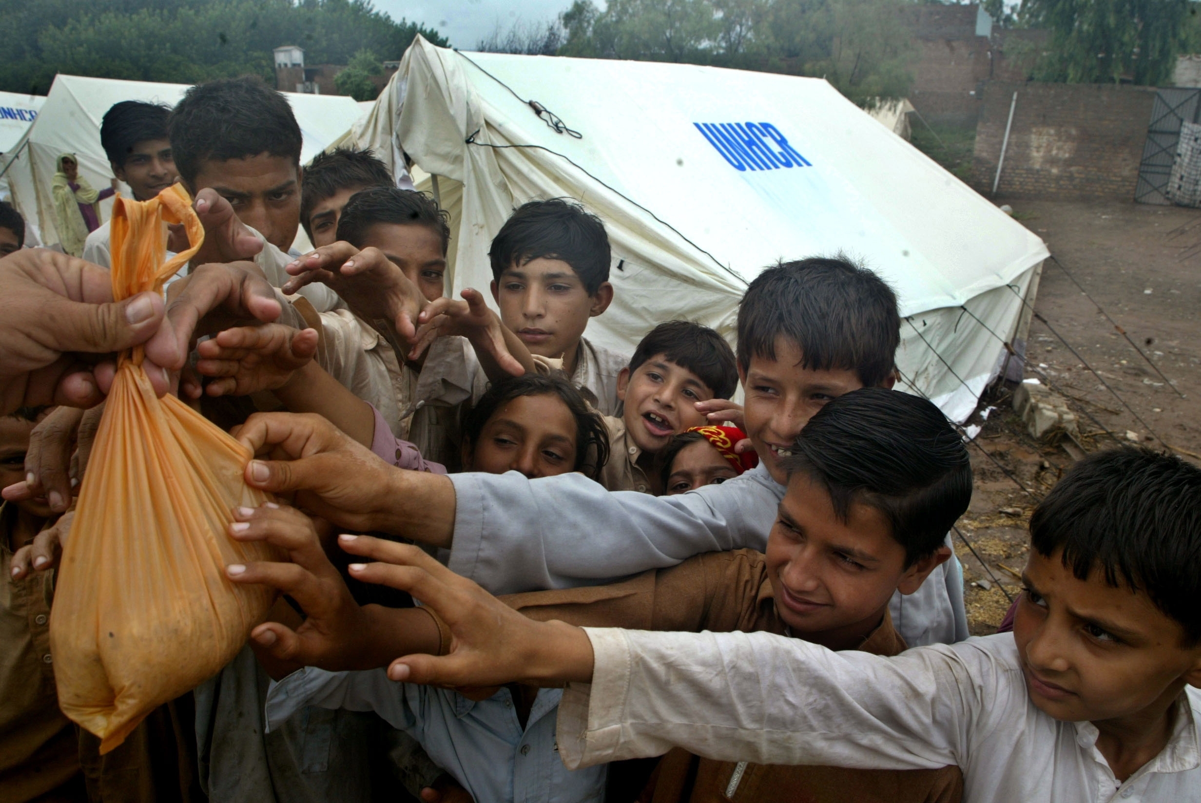 122m forcibly displaced worldwide 'untenably high': UN