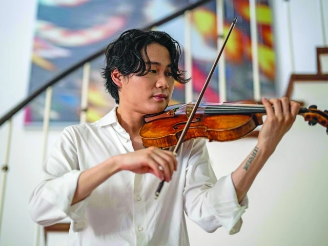 300-year-old violin to star at UK music festival