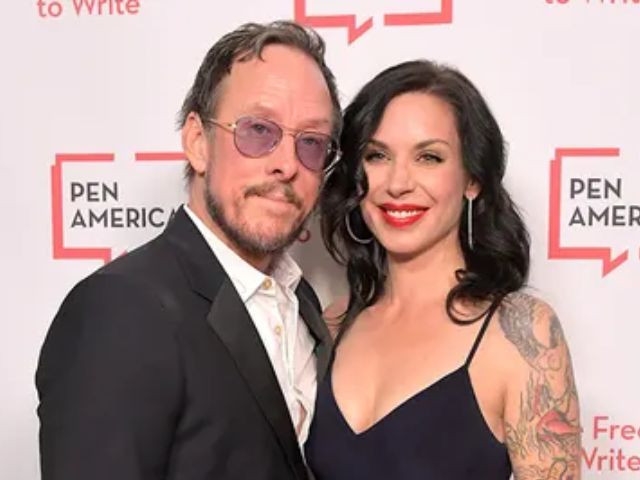 Weezer bassist wife Jillian Lauren shot by LAPD during suspect search, booked for attempted murder