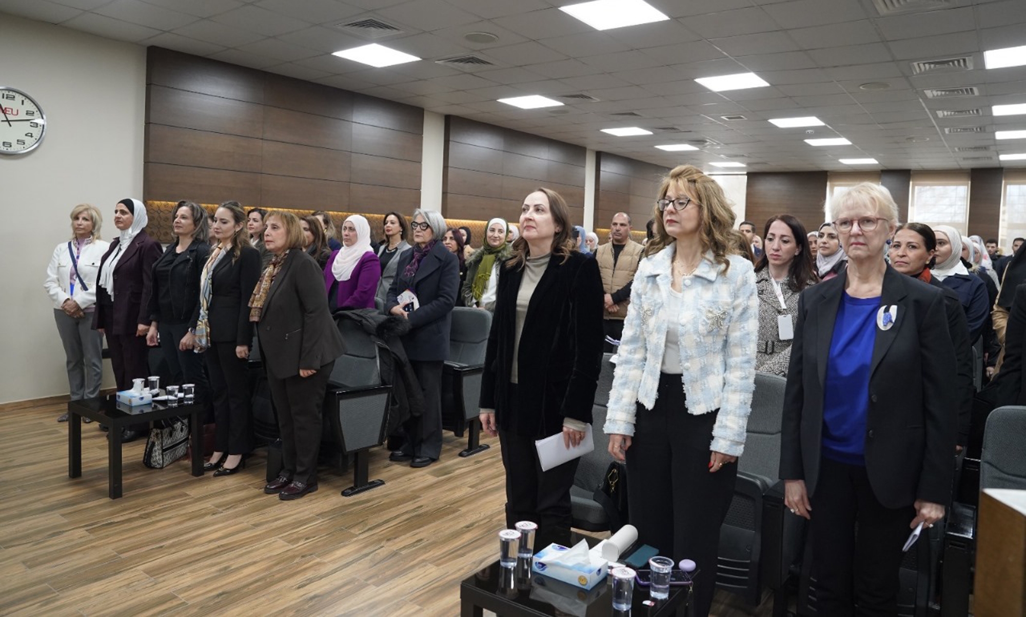 'دربنا' مشروع جديد يعزز فرص المرأة الأكاديمية بالتعاون مع جامعة بيدفوردشير