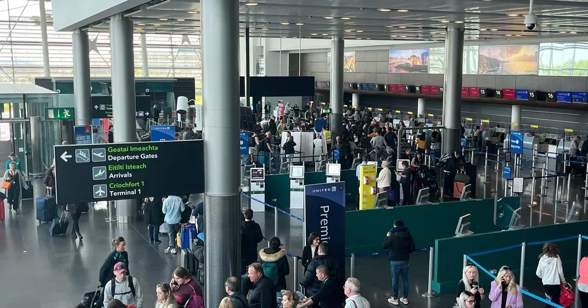 Travel warning issued to tourists amid huge power outage in Spain and Portugal