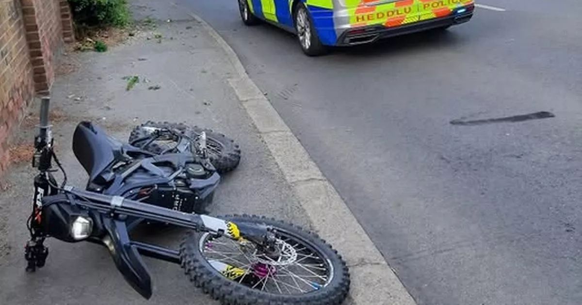 Electric bike riders wearing balaclavas flee scene after pursuing police bring them to a stop