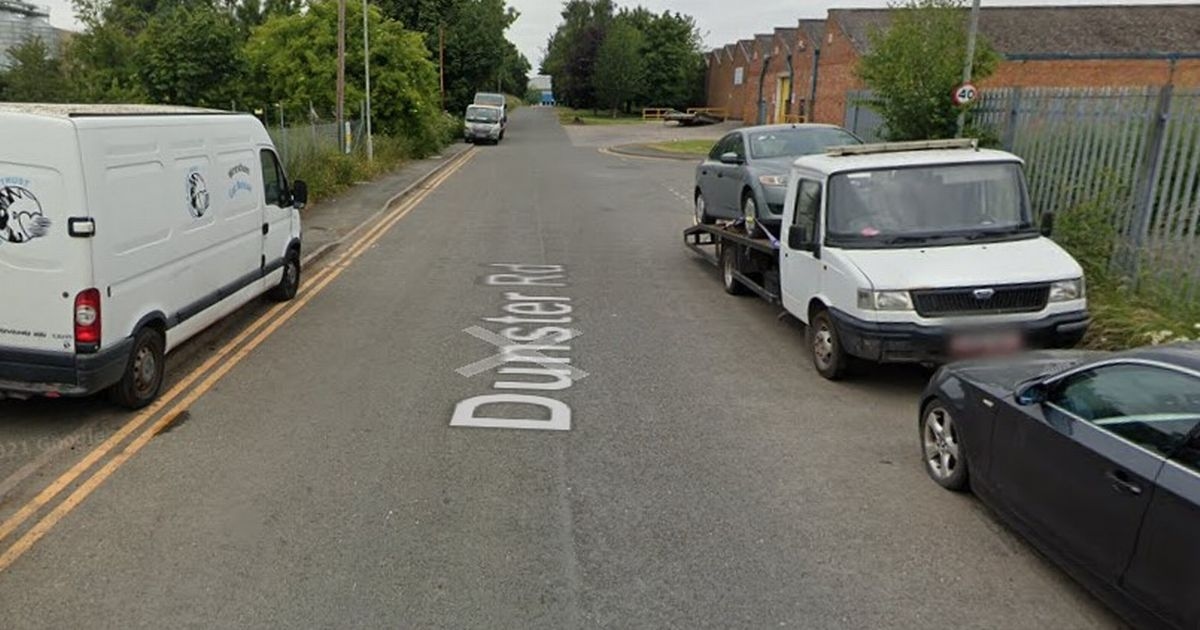 Live updates as fire crews battle blaze with people urged to close doors and windows